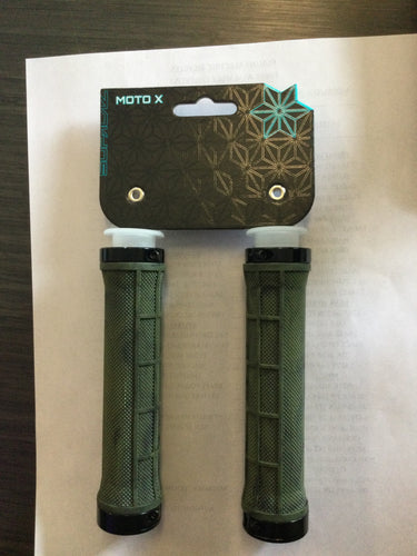 Moto x  grips